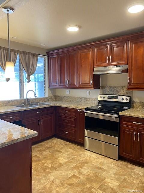 95-242 Hoeu Place